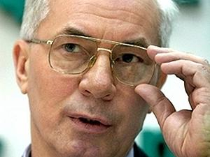 Азаров ждет 75 миллиардов инвестиций в 2012 году