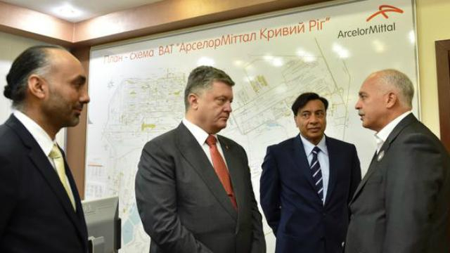 Президент в Кривом Роге пророчит Украине миллиардные инвестиции