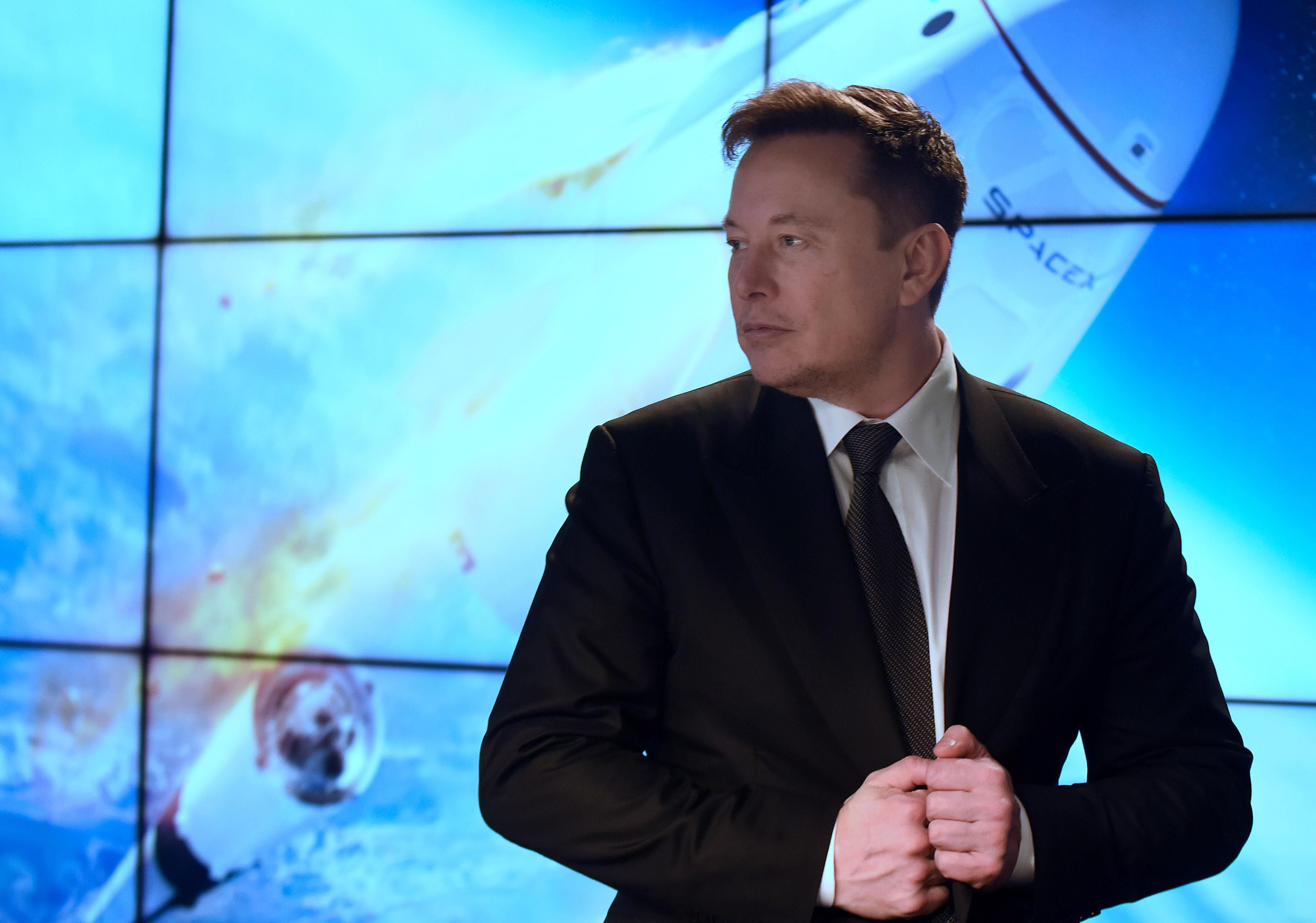 SpaceX може випустити Starlink на фондовий ринок