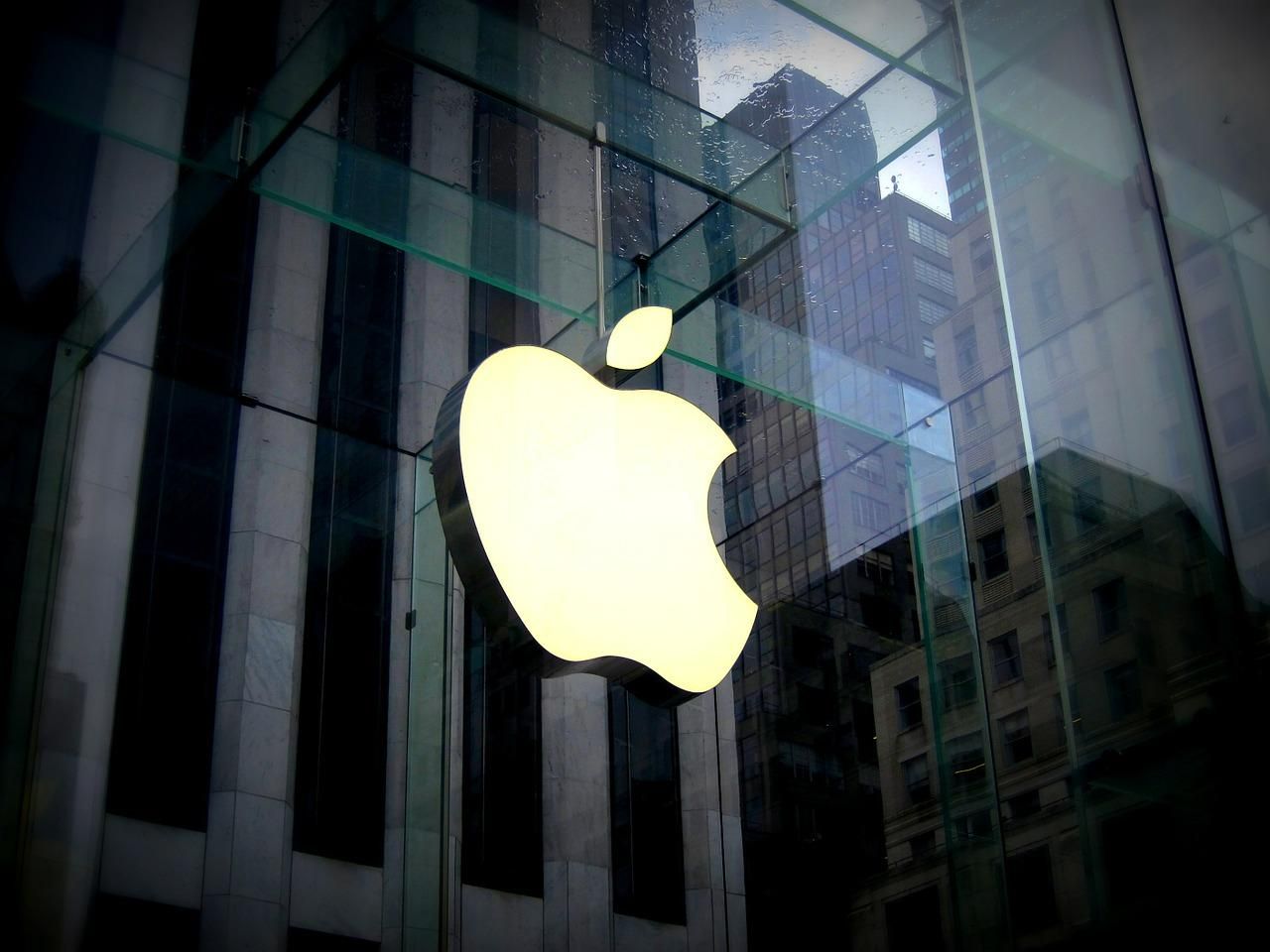Акции Apple: почему выгодно покупать ценные бумаги техгиганта
