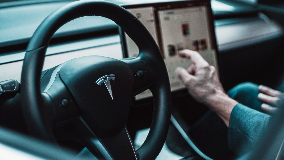 Якою буде ціна на акції Tesla у 2020 році
