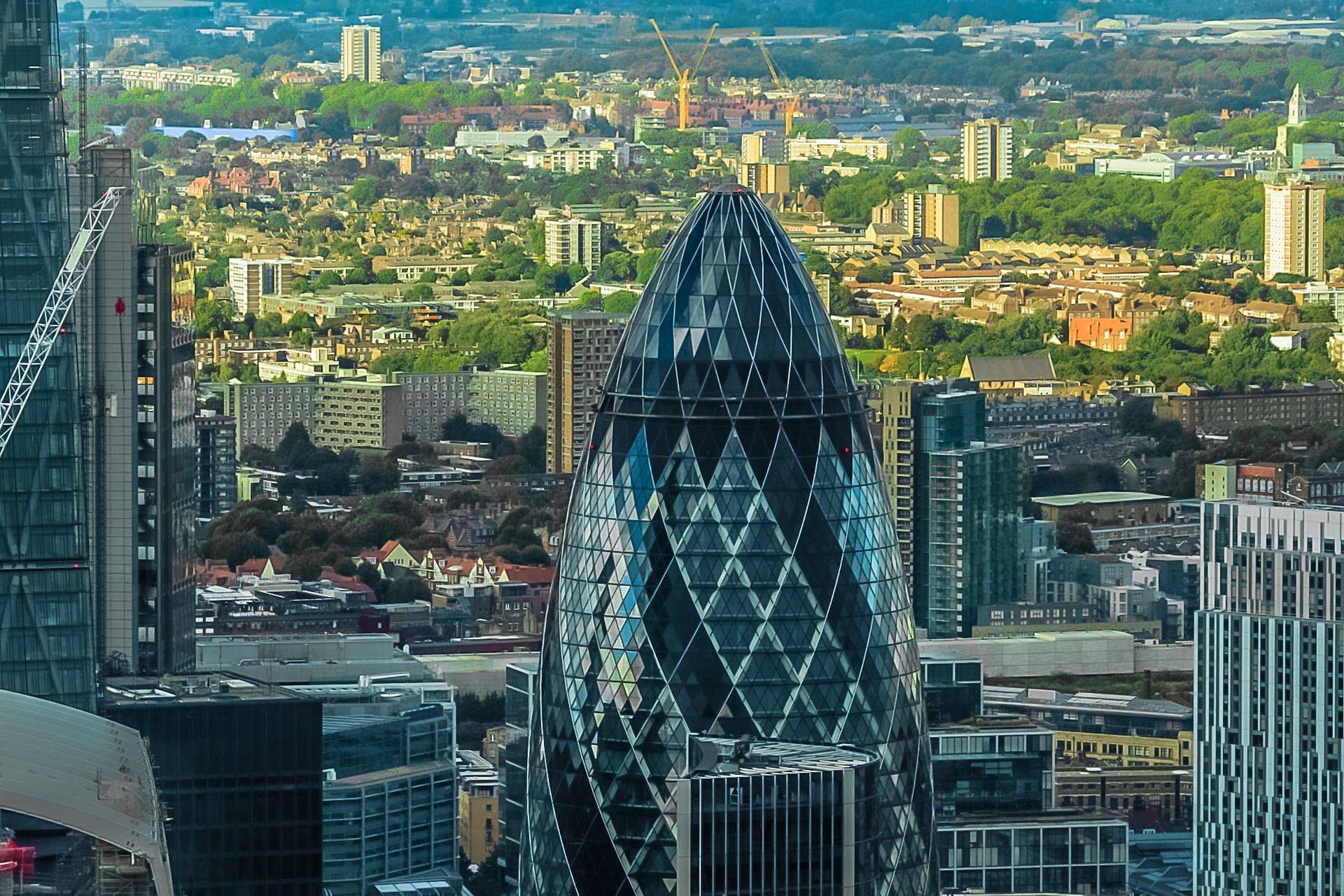 Найкомфортніші міста Європи – що обирають інвестори