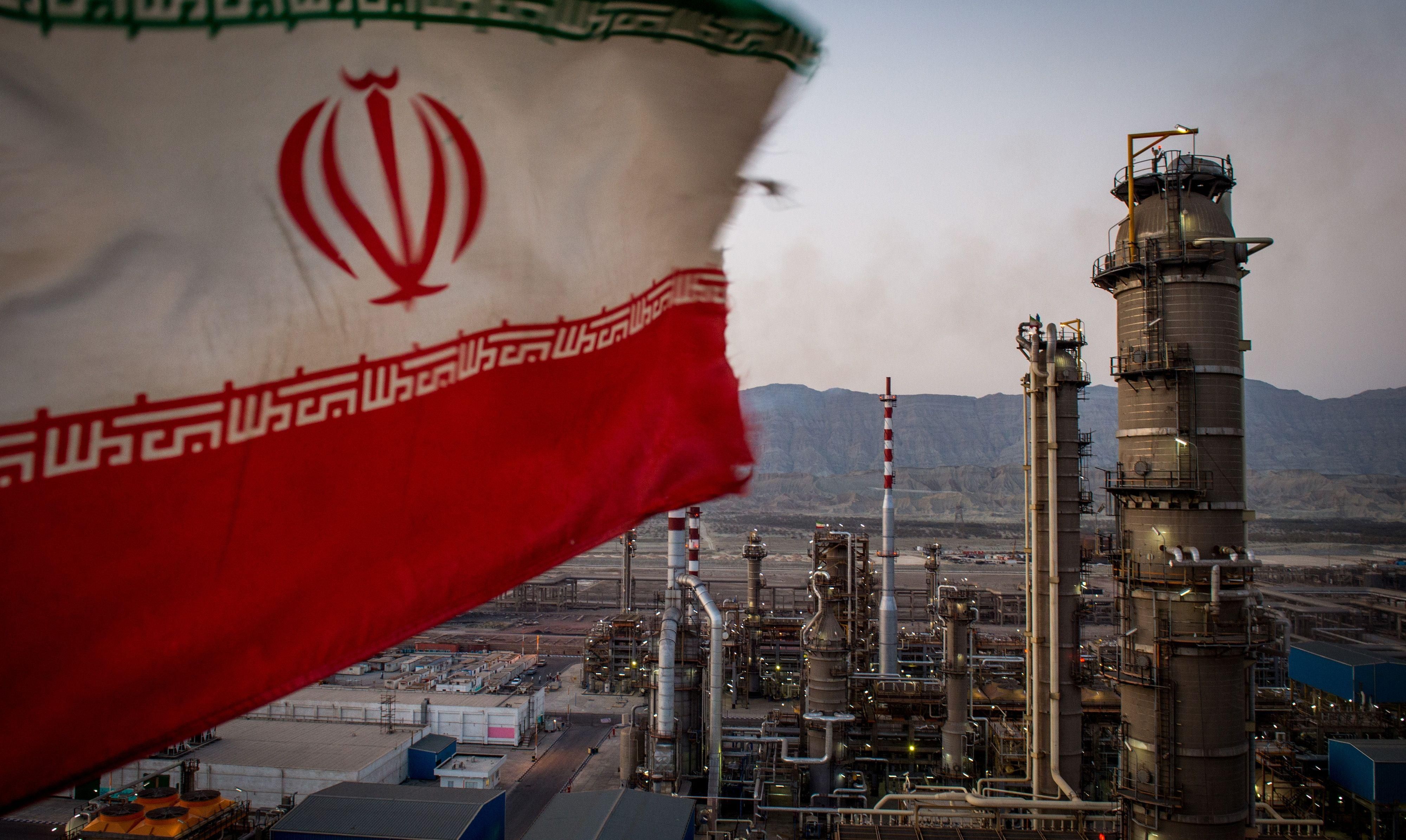 Иран увеличил экспорт нефти в сентябре 2020 несмотря на санкции США