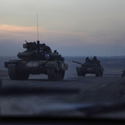 Оккупанты из-за потерь расконсервируют танки Т-62 для комплектования своих БТГ